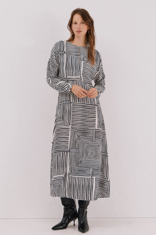 Vestido Midi Manga Larga Estampado Geométrico