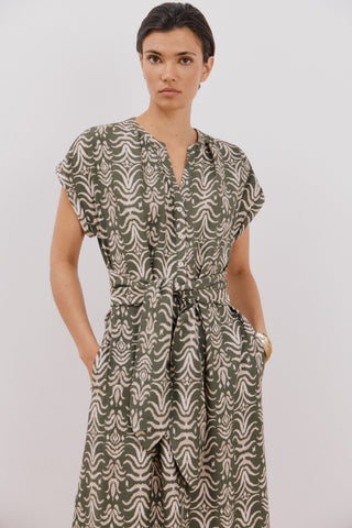 Vestido Largo con Cinturón Estampado