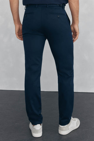 Pantalón Slim Fit con Bolsillos