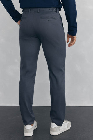 Pantalón Slim Fit con Bolsillos