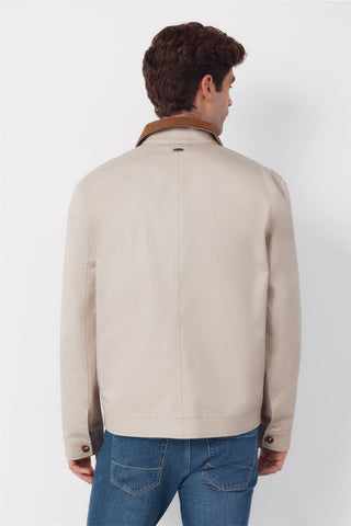 Cazadora Contrast Collar.