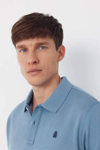 Polo Manga Corta con Logo Bordado