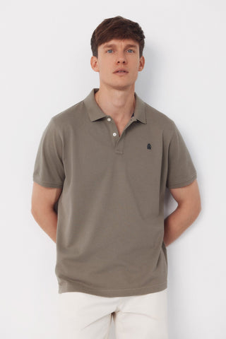Polo Manga Corta con Logo Bordado