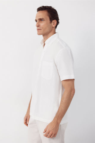 Camisa manga corta tejido de lino.