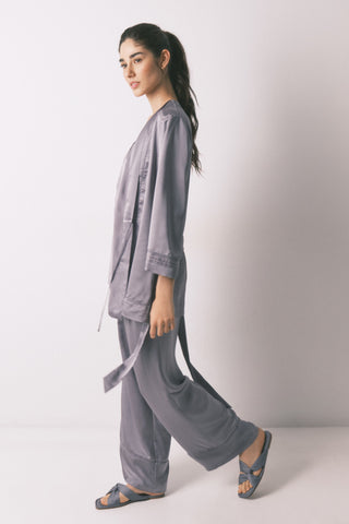 Set de Pijama 3 Piezas de Satén con Encaje