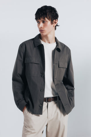 Camisa Oversize con Bolsillos Delanteros