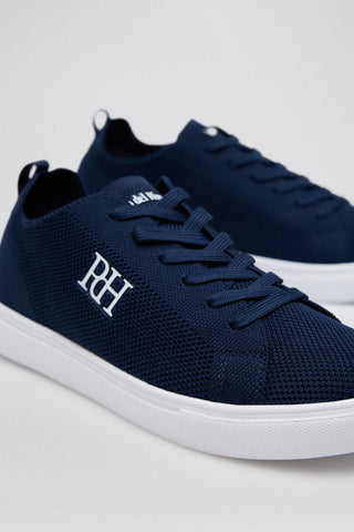 Tenis con Cordones y Logo