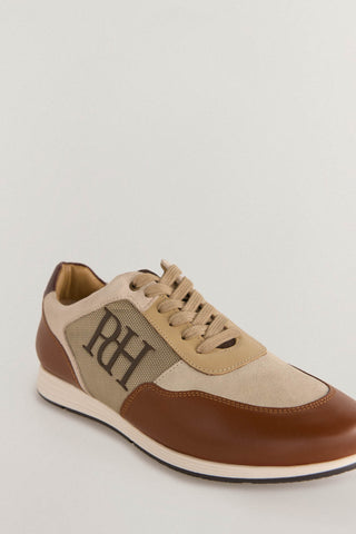 Tenis de Cuero con Detalle de Logo