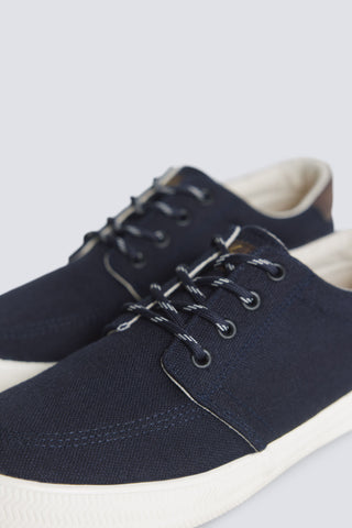 Men's Striped Athletic Shoes