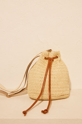 Bolso de Rafia con Detalle de Brillos