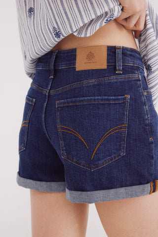 Short Denim Talle Medio con Dobladillo
