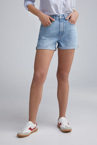 Short Denim Talle Alto con Bolsillos