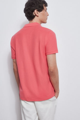 Polo Básica con Logo Bordado