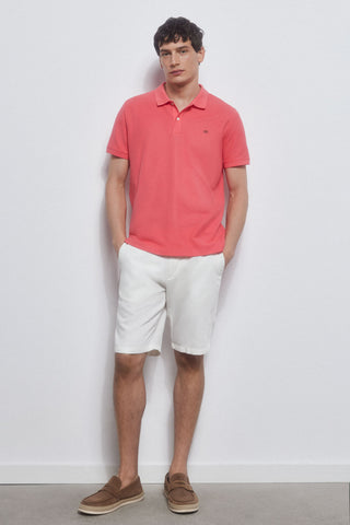 Polo Básica con Logo Bordado