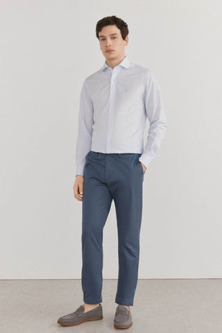 Camisa Slim Fit con Estampado de Rayas