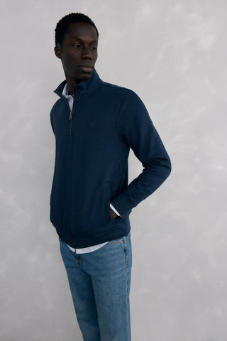 Jersey / Knitwear.