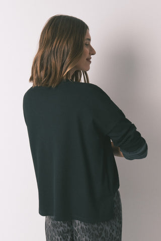 Camiseta Manga Larga con Detalle Botones