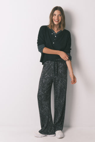 Camiseta Manga Larga con Detalle Botones