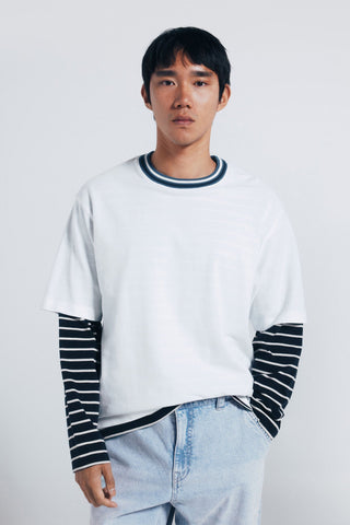 Camiseta Manga Corta con Detalle Cuello