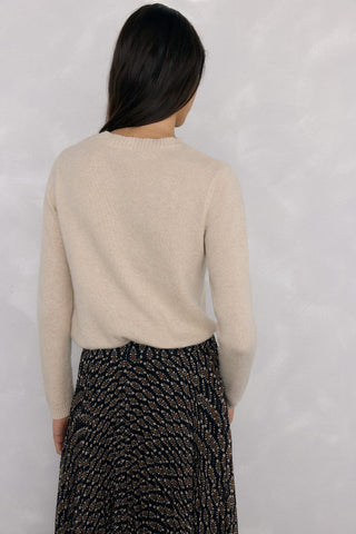 Sudadera Tipo Capa con Detalle de Volantes