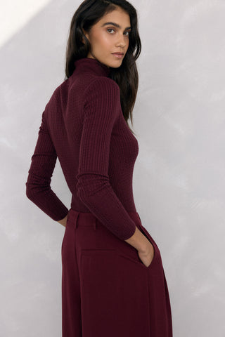 Sudadera Acanalada Cuello Alto