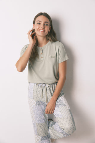 Set de Pijama 2 Piezas con Estampado Patchwork