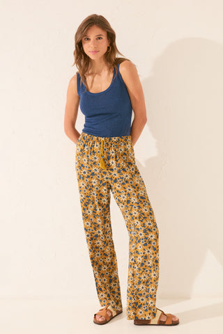 Pantalón con Cintura Elástica Estampado Floral.