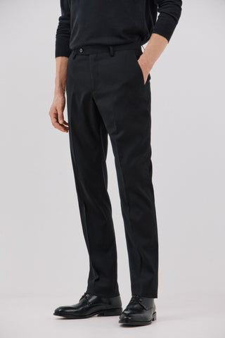Pantalón Slim Fit con Bolsillos