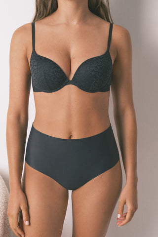 Braga Alta Clásica de Microfibra