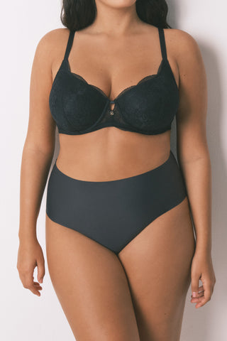 Braga Alta Clásica de Microfibra