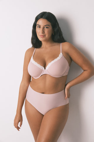 Braga Alta Clásica de Microfibra