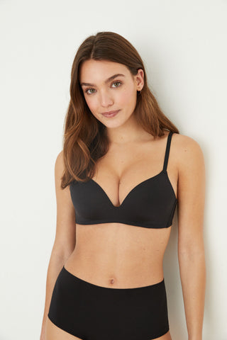 Sujetador Triangular Push Up de Microfibra.