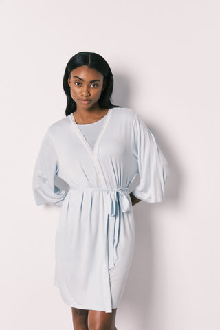 St Kimono Robe.