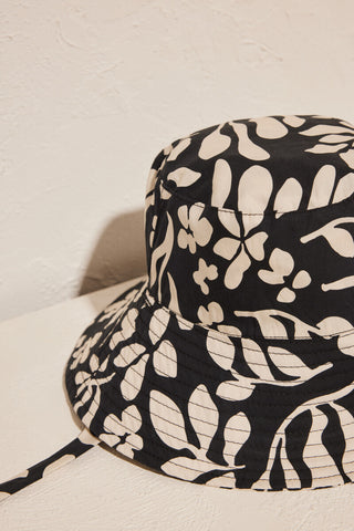 Sombrero Reversible con Estampado Floral