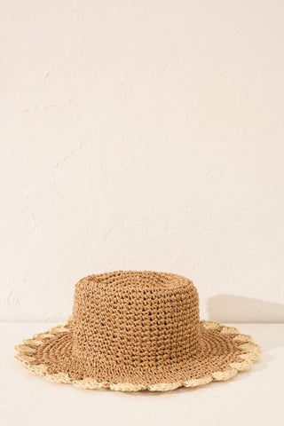 Sombrero Ondulado de Rafia.