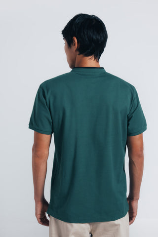 Polo Cuello Mao con Logo Bordado