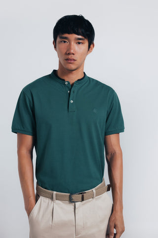 Polo Cuello Mao con Logo Bordado