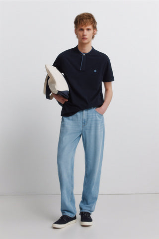 Regular Mao Collar Polo.