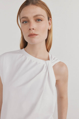 Camiseta sin Mangas con Detalle de Nudo