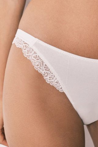Cc1 Rib Bb White.