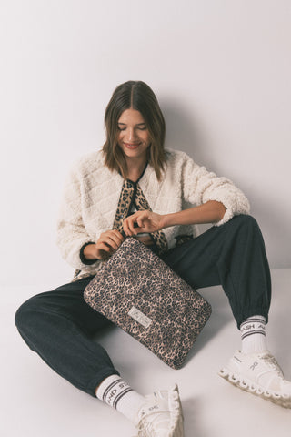 Funda de Nylon con Estampado Animal Print