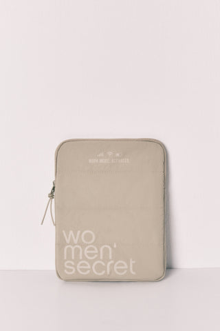 Funda para Tablet Acolchada con Logo