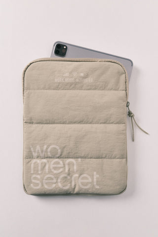 Funda para Tablet Acolchada con Logo