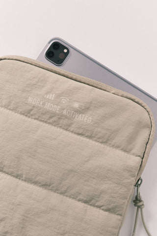 Funda para Tablet Acolchada con Logo