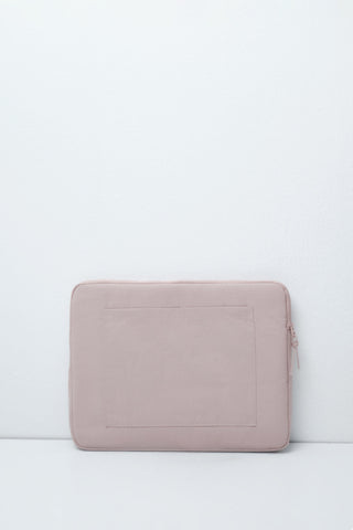 Btw Laptop Pink.