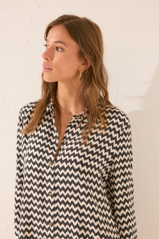 Vestido Manga Larga con Estampado Zig Zag