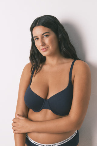 Sujetador Triangular con Relleno Detalle Logo