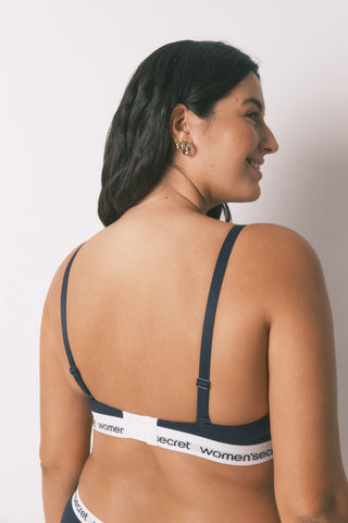 Sujetador Triangular con Relleno Detalle Logo