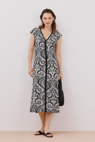 Vestido con Escote Pico Estampado Floral