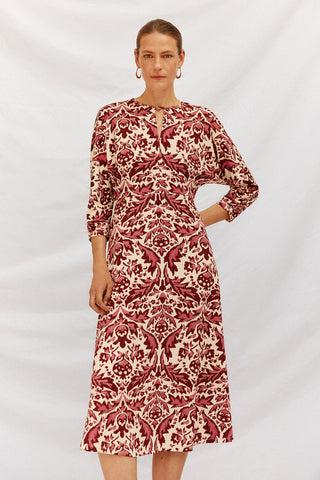 Vestido Midi con Detalle Abertura